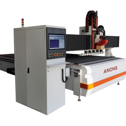 CNC с автоматична смяна на инструментите